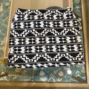 Big Star Black and White Geometric Mini Skirt